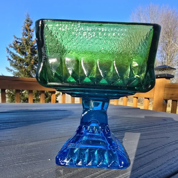 Vintage Jeannette Glass Pedestal Candy Dish Blue Green - Picture 1 of 3